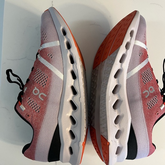 On Running, Cloudsurfer- Women's Athletic Shoes in Red, White and Black 10.5 - Picture 3 of 6